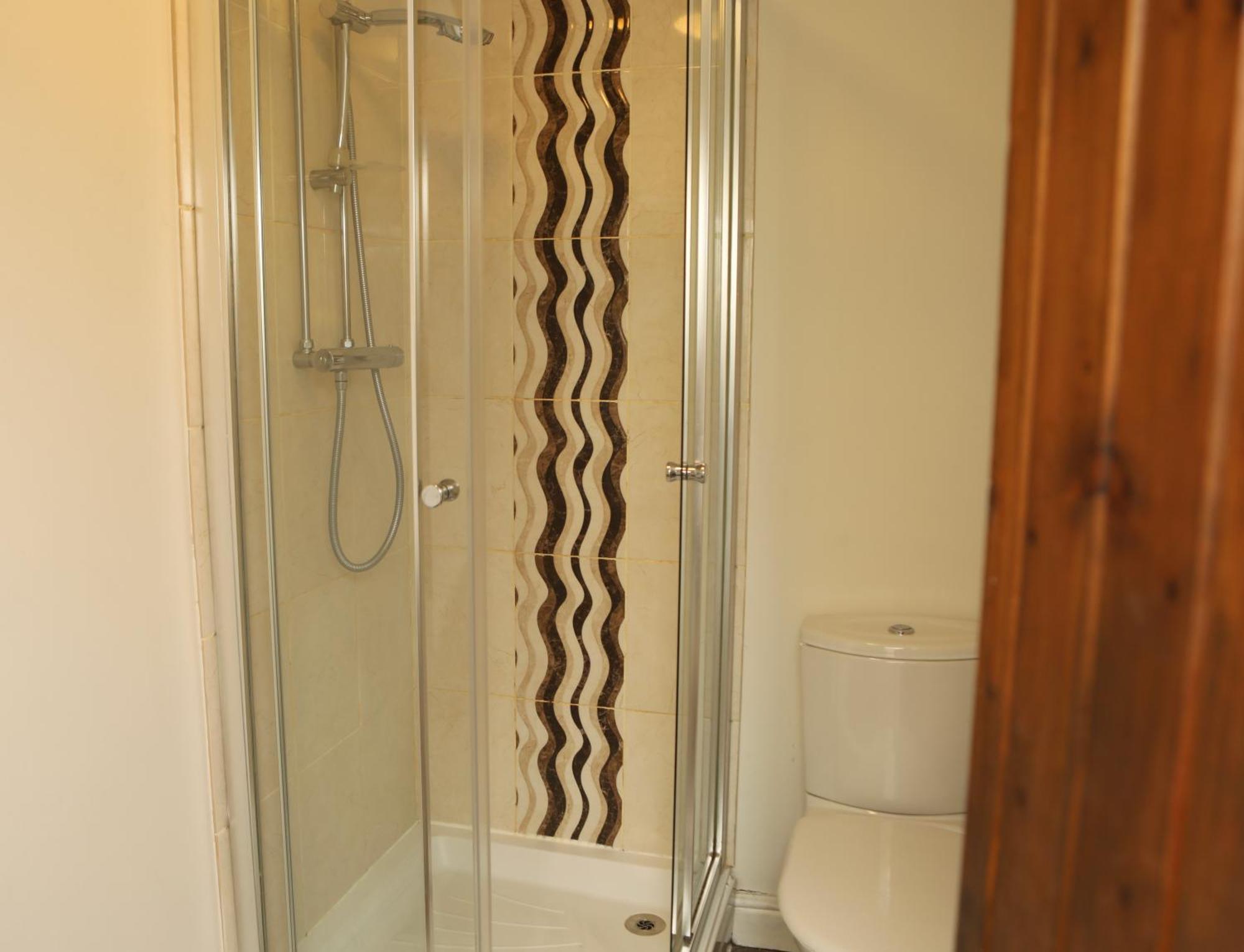 The Cosy Cottage Retreat! Perfect For Contractors, Relocators, Getaway Llantrisant  Exterior photo